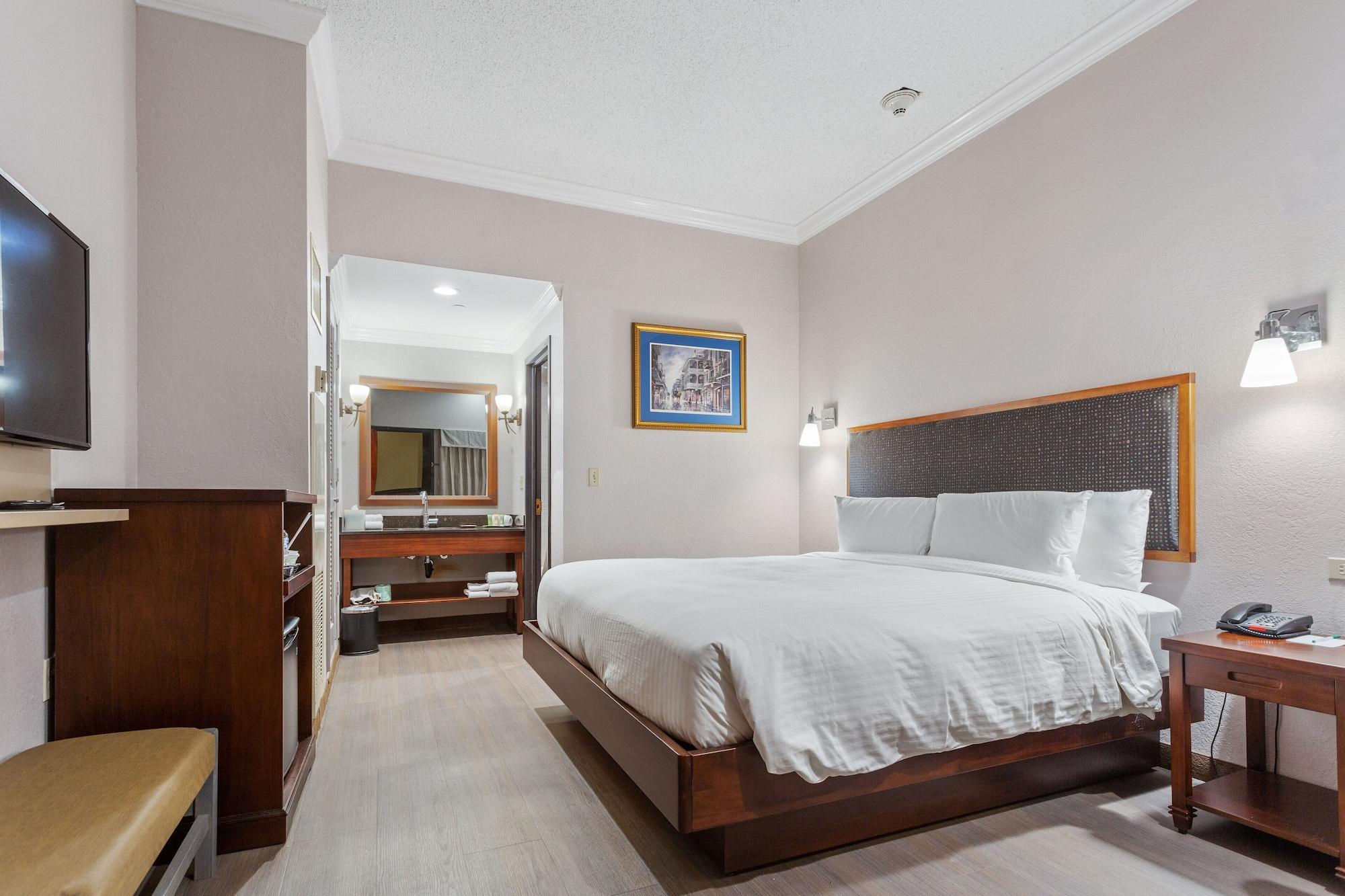Hotel Wyndham Garden Baronne Plaza New Orleans Esterno foto