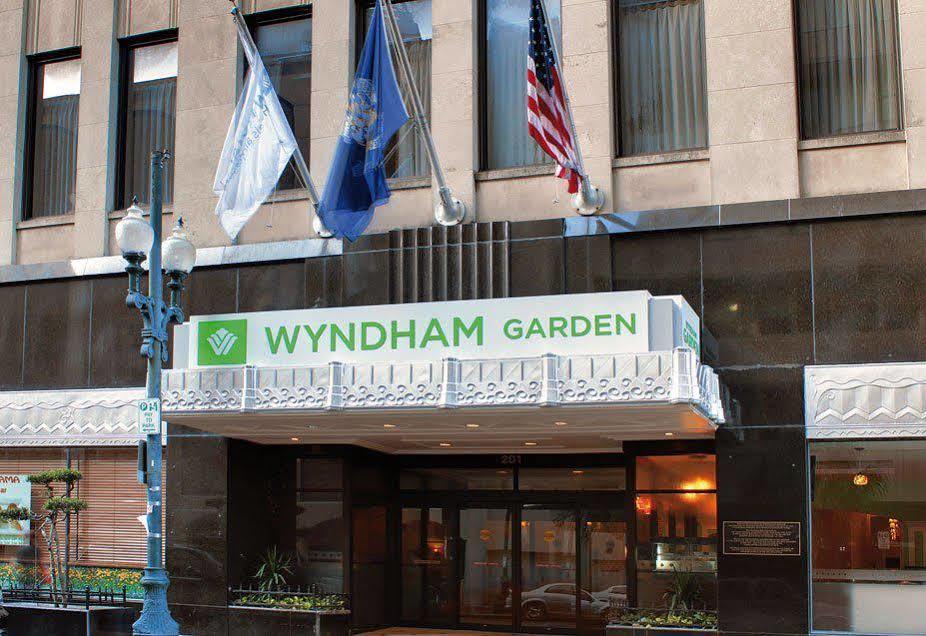Hotel Wyndham Garden Baronne Plaza New Orleans Esterno foto